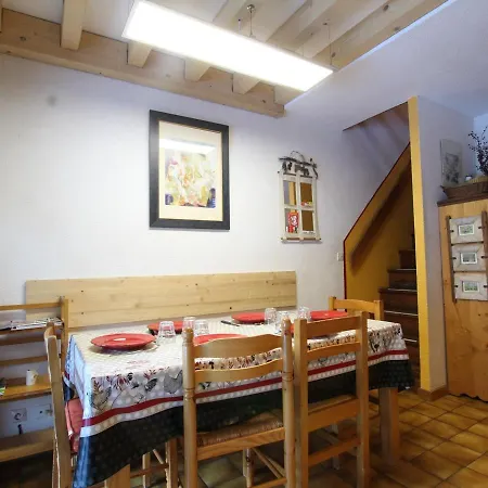 Apartment Triplex 6 Pers Avec Balcon, Secteur Calme A Saint-chaffrey, Proche Navette Skieur - Fr-1-330e-106 Saint-Chaffrey
